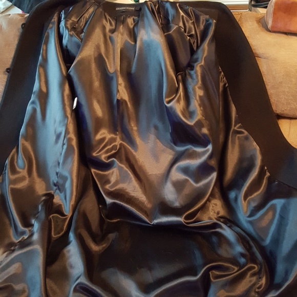 Kristen Blake Lambswool & Cashmere Coat - Picture 5 of 8